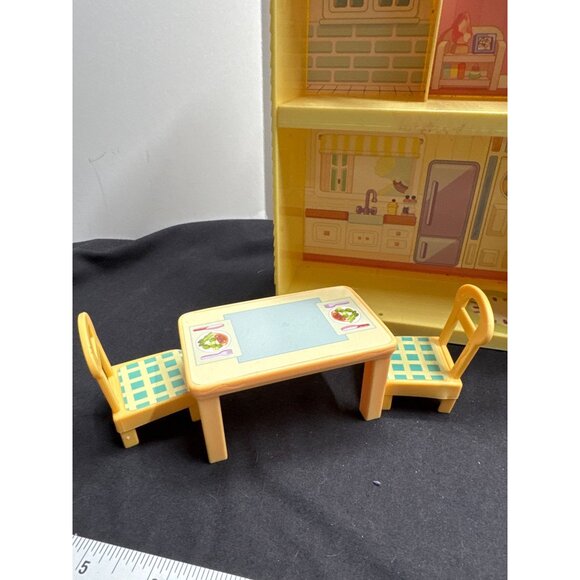 Bluey Figurine Mini Dollhouse Playset With Furniture & Accessories By Moose - Picture 6 of 10